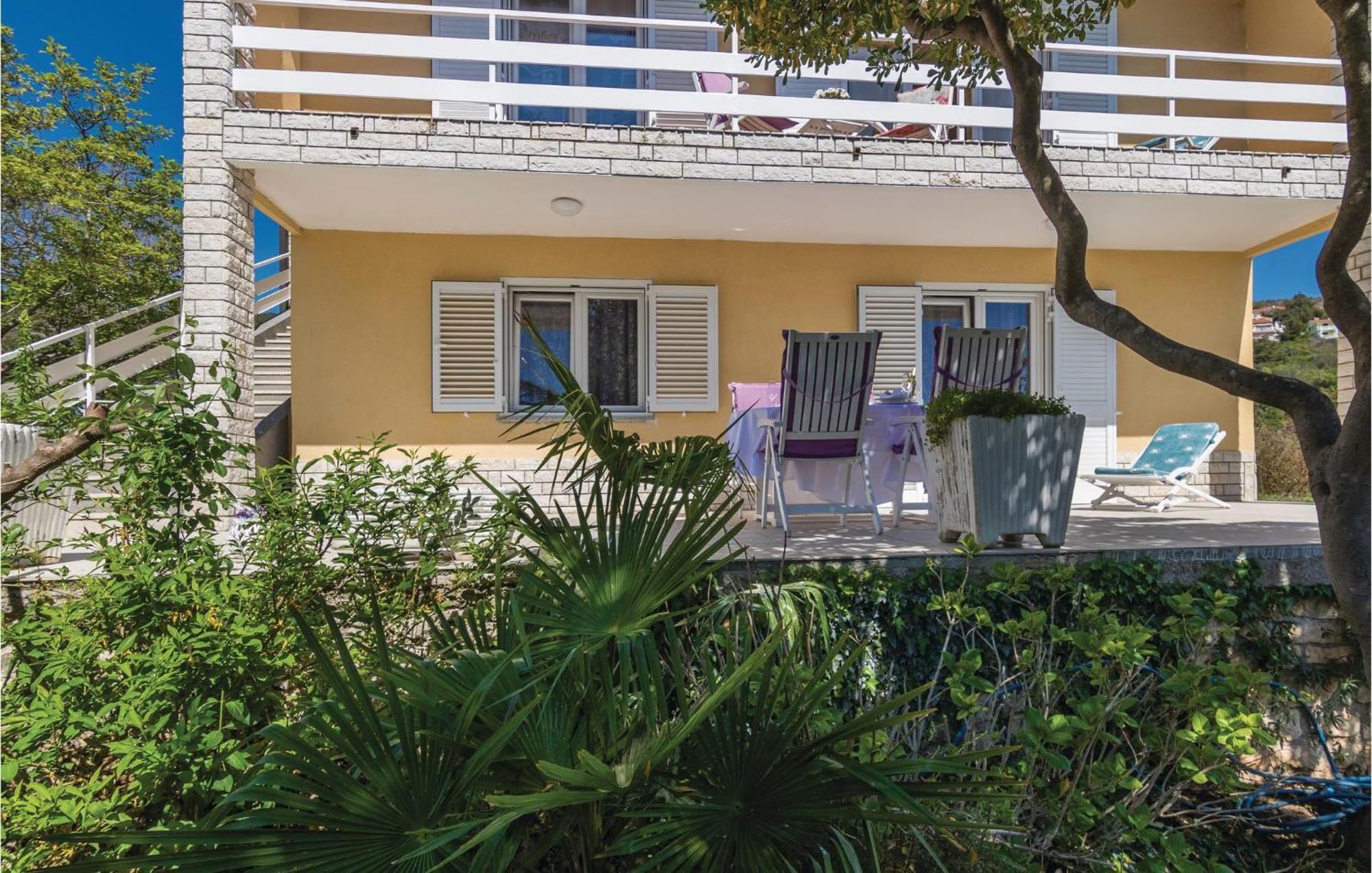 Raša Amazing Apartment In Rabac With Wifi מראה חיצוני תמונה