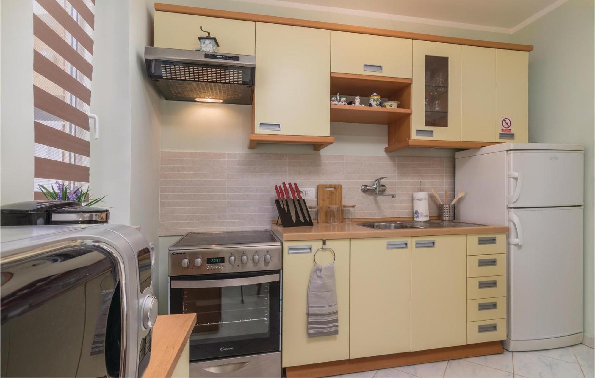 Raša Amazing Apartment In Rabac With Wifi מראה חיצוני תמונה